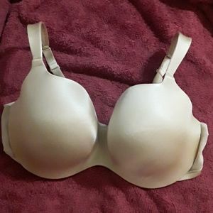 Cacique 42DD cushion comfort uplift balconette bra